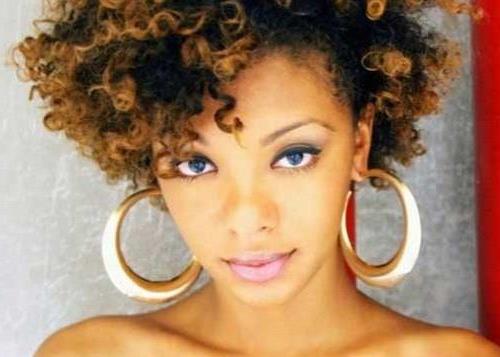 short hairstyle for black women curly type hair blonde colored side parted bangs front messy afro golden earrings cute styles