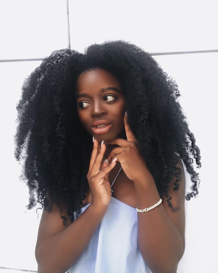 @ paging.dr.dre || Real natural hair. No extensions. long afro hair. long natural hair. long kinky hair. kinky curly hair. curly hair. afro hair. natural hair. texture. tight curls. curly girl. thick natural hair. big hair. black hair care. grow natural hair long.