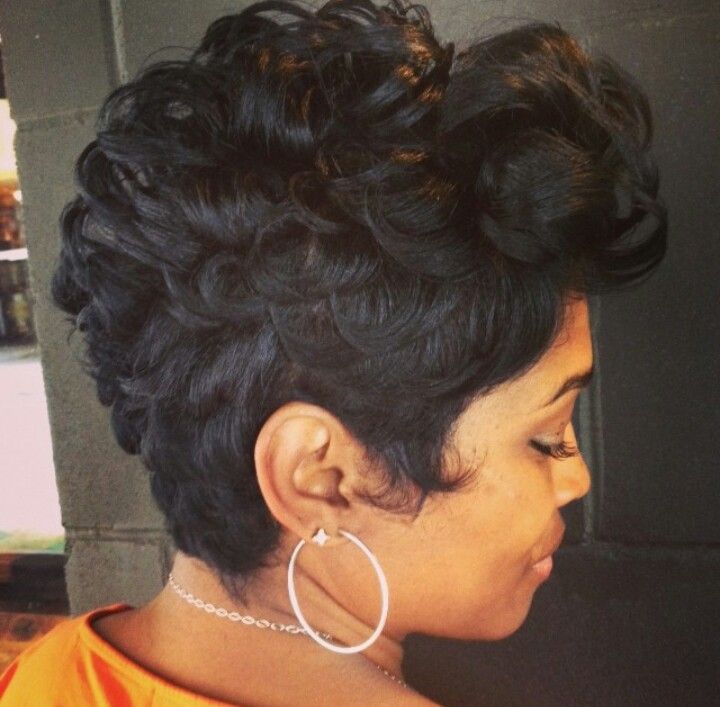 This blunt cut is everything! Instagram: domojetmisses