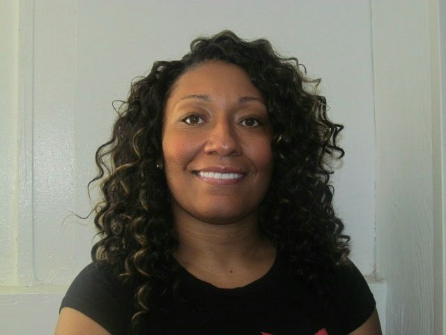 Tree Braids / Interlock Braids using Freetress Cozy Deep Curl hair. Get Chicagos Best Tree Braids at www.interlockstyles.com