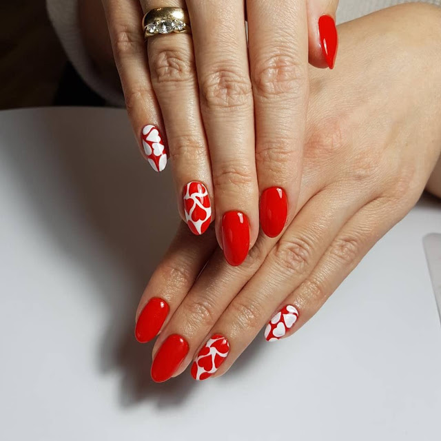 1582617086 684 15 Valentines Day Nail Art Designs to Recreate 14 February 2020