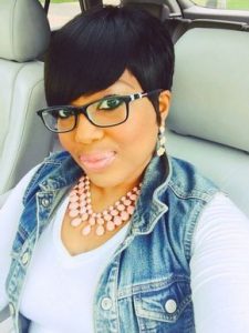 1582633659 689 35 Short Weave Hairstyles