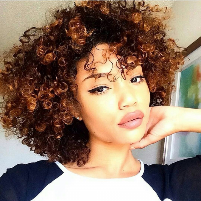 Short Curly Hairstyle for black women 2 675x675 1