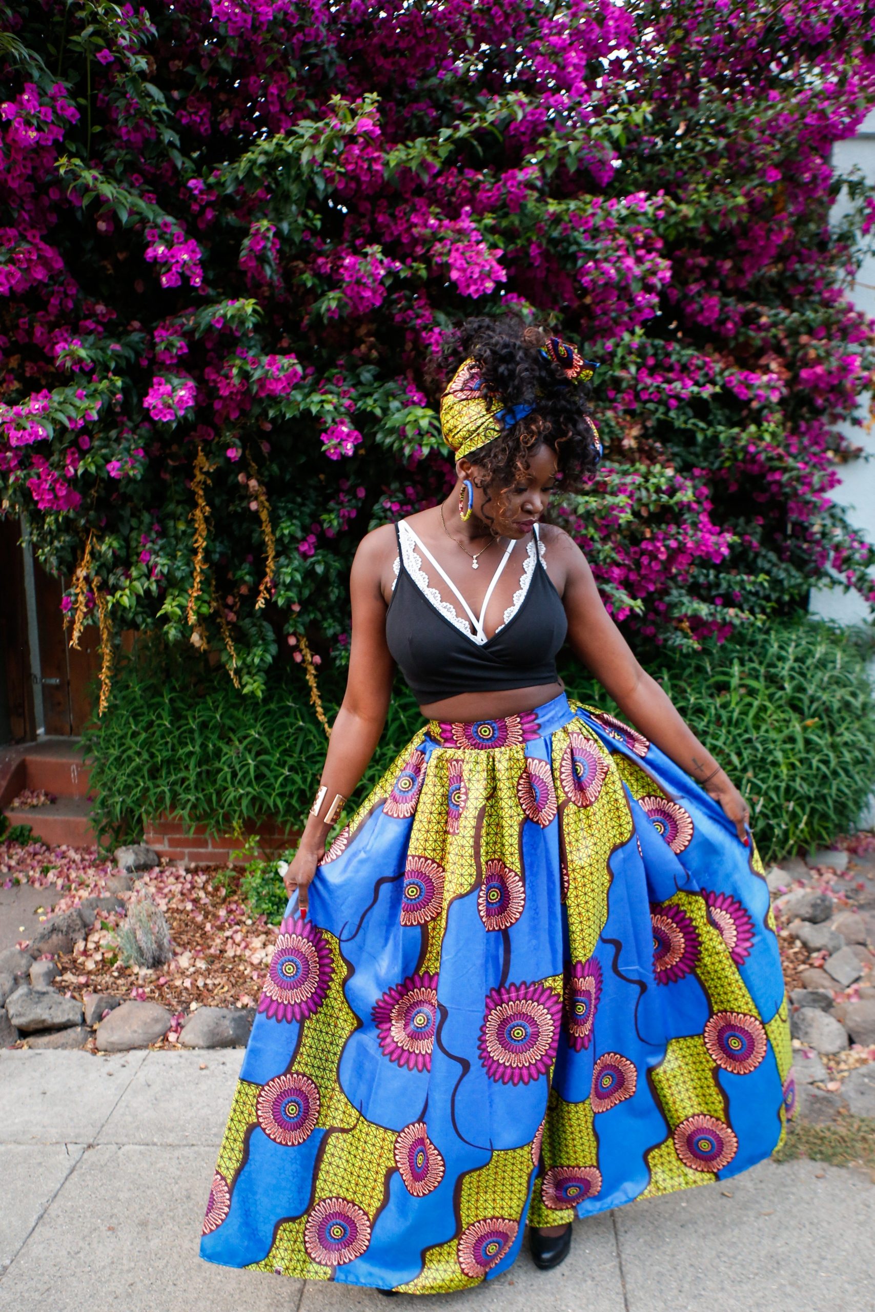 5 ways to be a GREAT friend Ankara skirt set from SkirtsyBox scaled