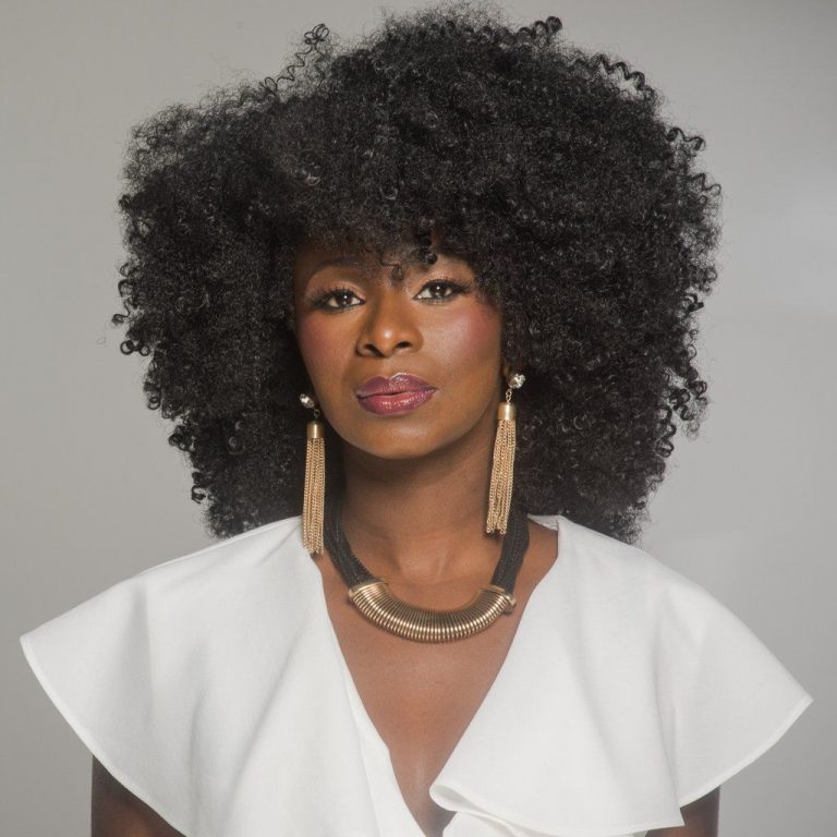 Would You Like to Know if Short Hair Suits You?