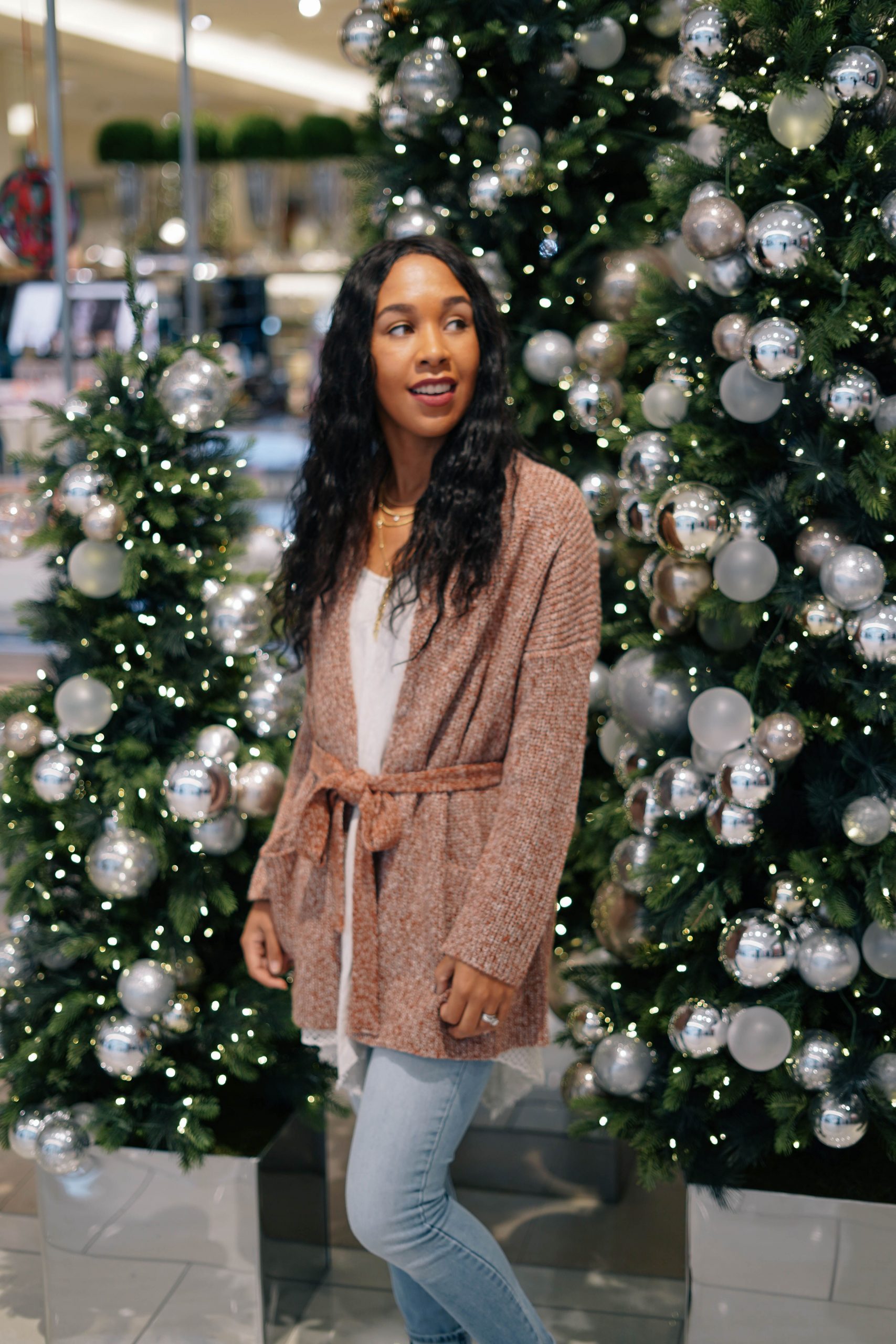 A Casual Holiday Look Giveaway Holiday Style 2018 LivingLesh scaled