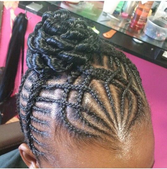 crossed pattern fishbone braids bun.jpg 540×545