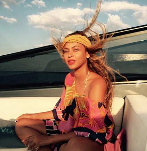 100 Soft/Goddess Aesthetic ft Black Women 2 gallery 1444587608 beyonce on hoiday on a yacht instagram photo