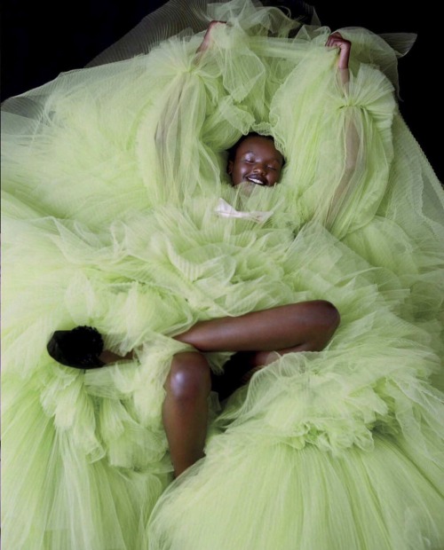 100 Soft/Goddess Aesthetic ft Black Women 5 tumblr c3b379cc7f22ae0233483cc944e09d23 14b70b5c 500