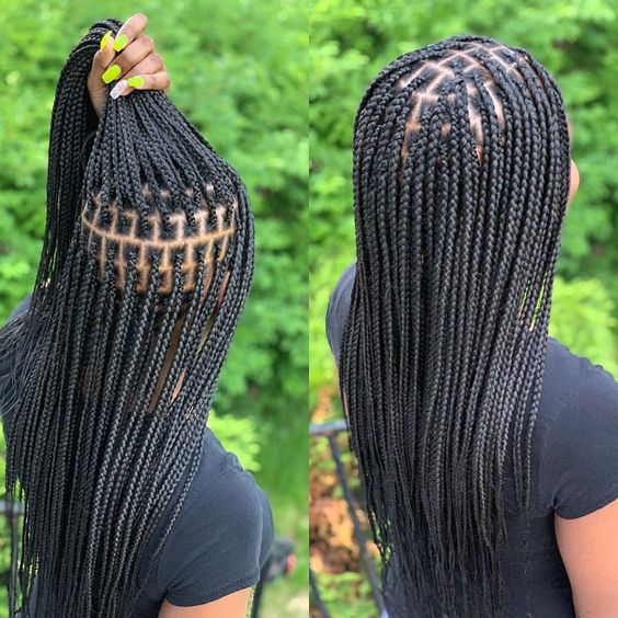 BRNGNG YOU FLAWLESS BRADS on nstagram Ok based on popular demand knotless braids seems to be overtaking traditional knotted braids. Which is your preference And are you