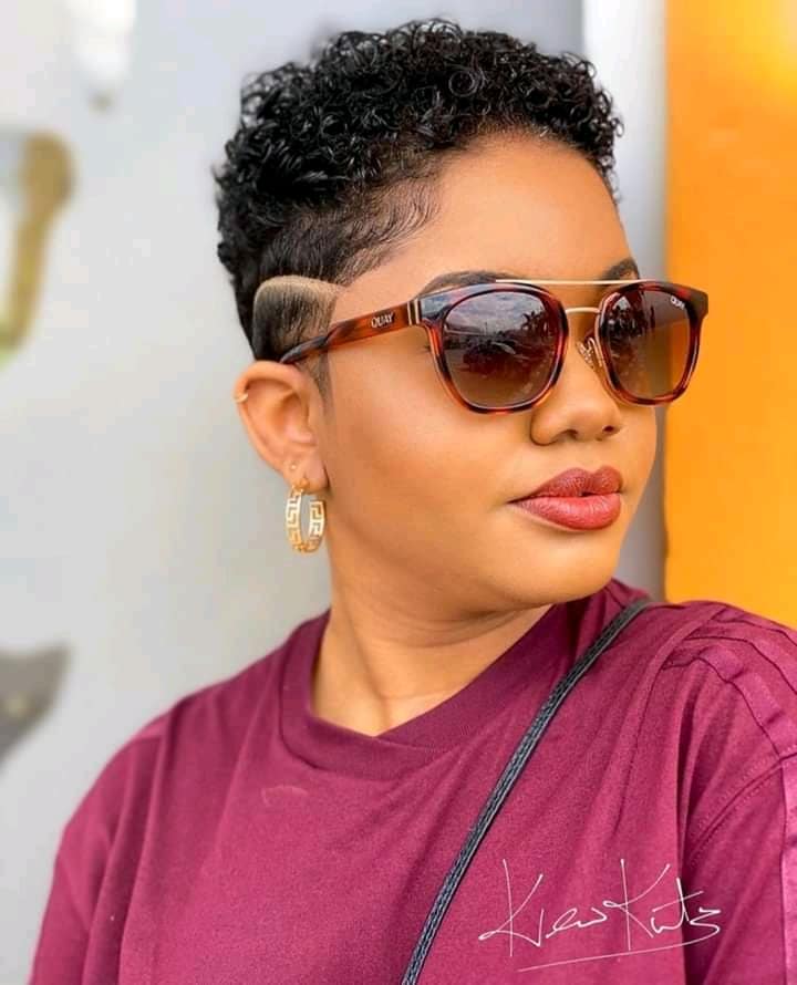 13 PHOTOS Unique Haircuts For Curly Hair Short Haircuts For Ladies 1
