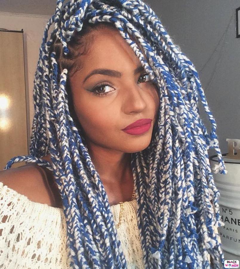 4 layered blue melange yarn braids