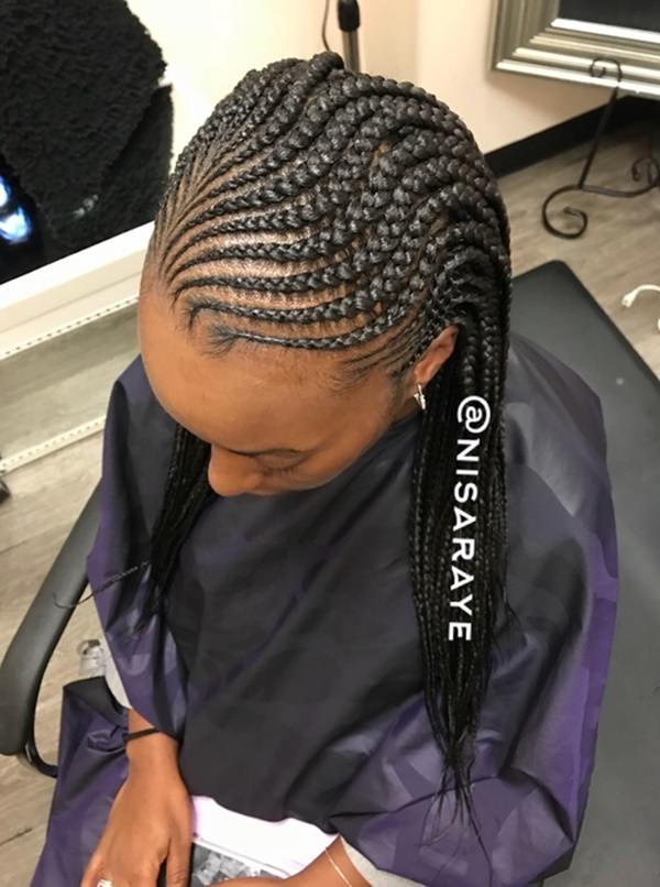 54040418 feed in braids