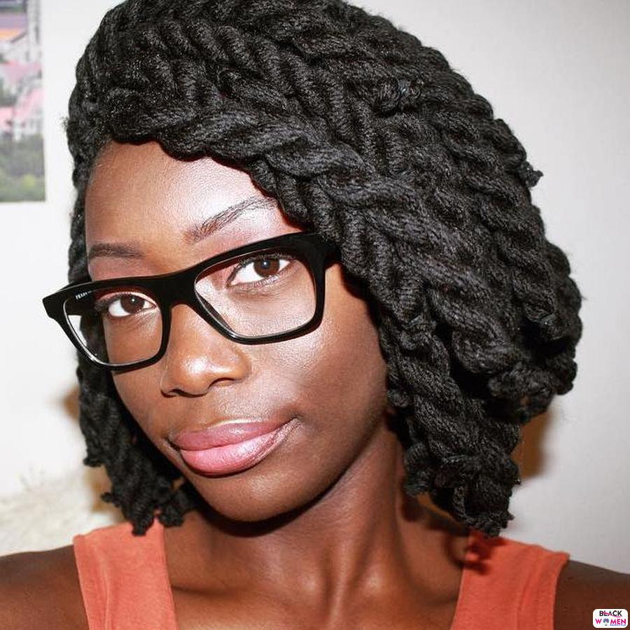 7 bob with chunky yarn twists