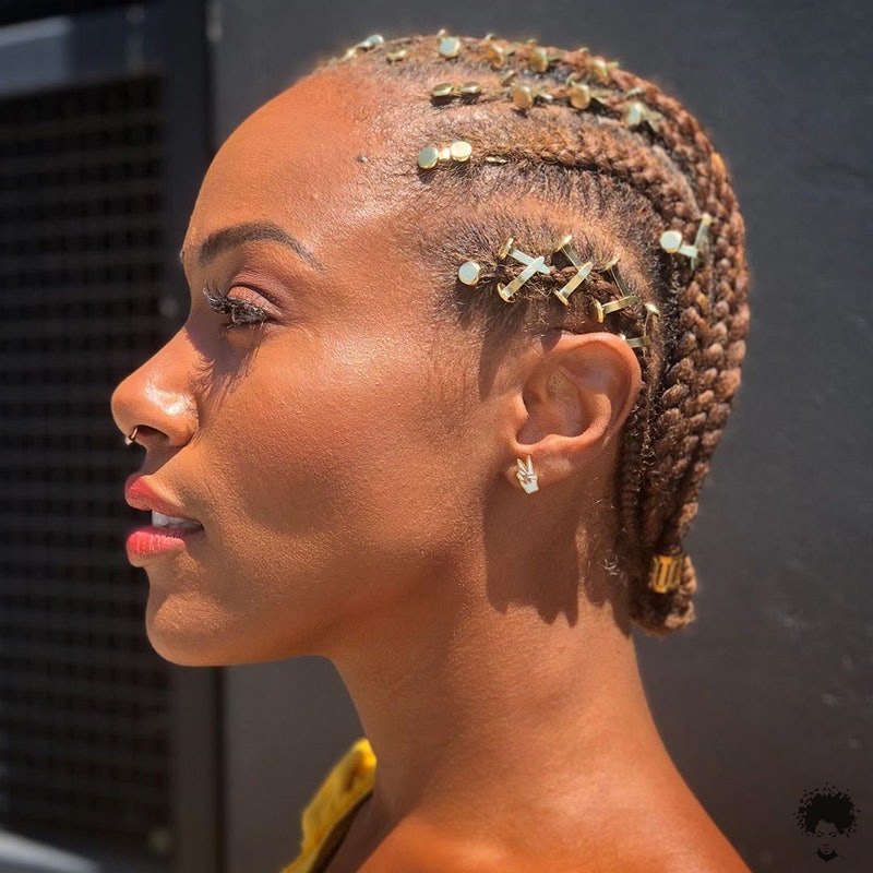 55 Braided Hairstyles That Will Make You Feel Confident062