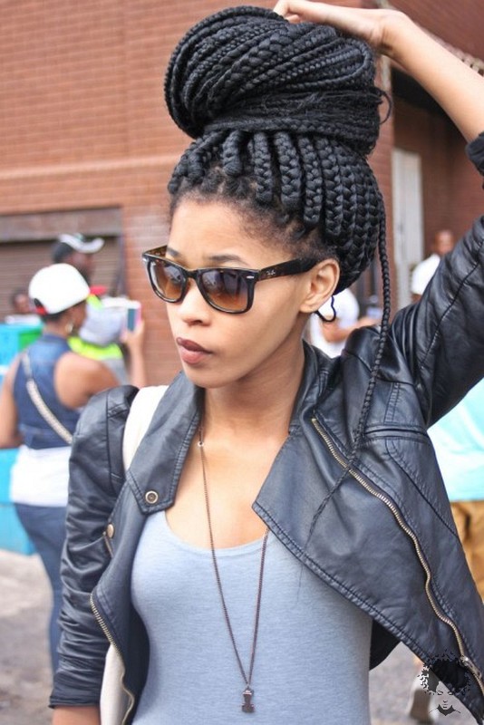 The Most Beautiful African Hair Braid Models You Can Use as a Bun 27