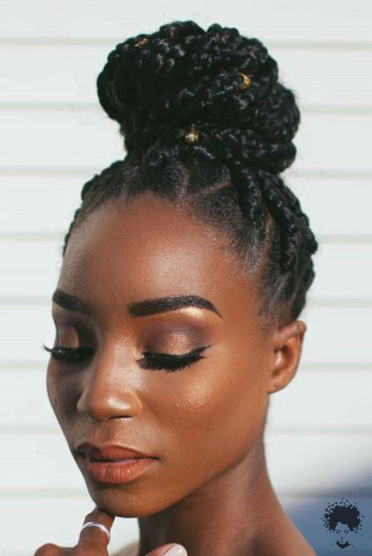 The Most Beautiful African Hair Braid Models You Can Use as a Bun 35