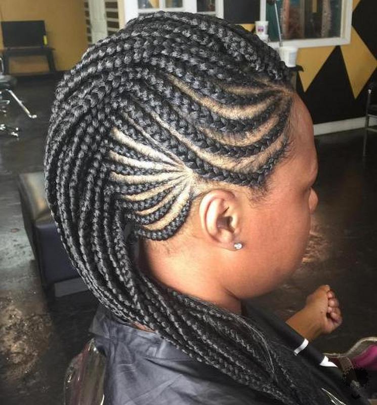 The Easiest Ghana Braids You Can Try at Home 17
