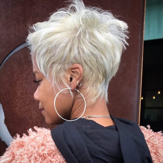 7 short platinum hair for black woman BbsEiChlYY1