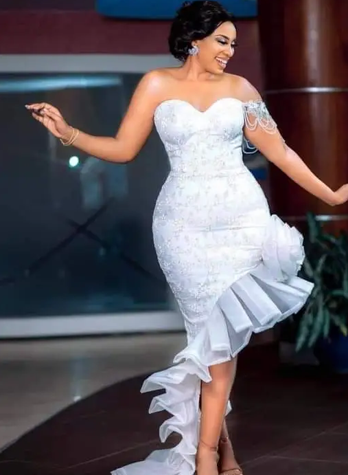 1652781778 668 Chic And Beautiful White Lace Aso Ebi Styles For Women