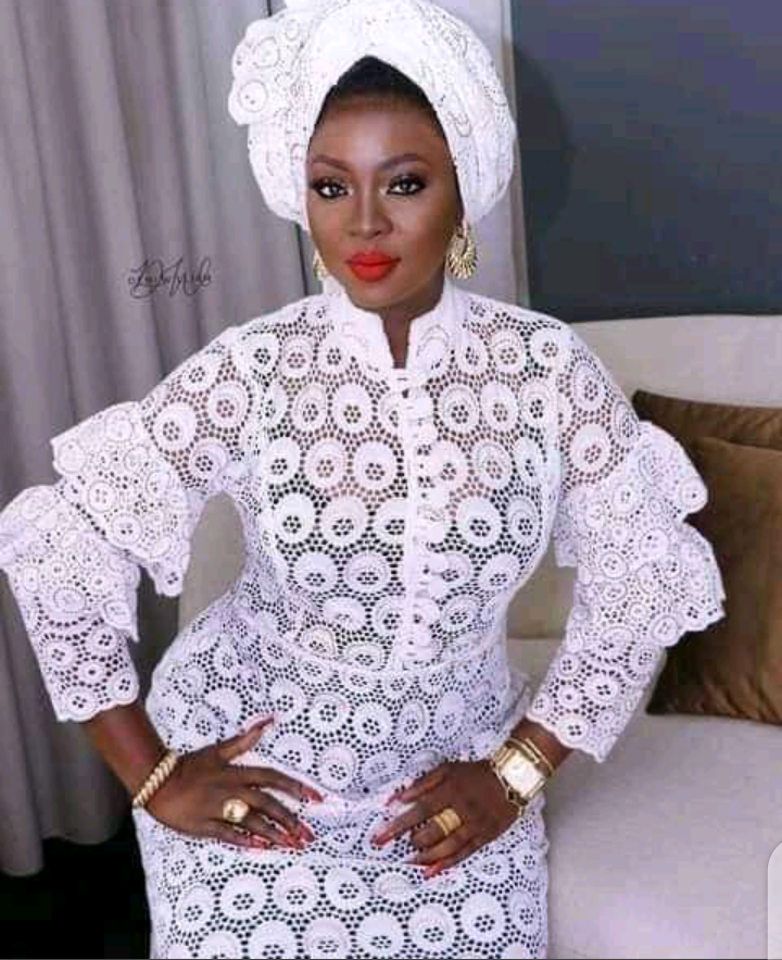 1652781807 856 Chic And Beautiful White Lace Aso Ebi Styles For Women