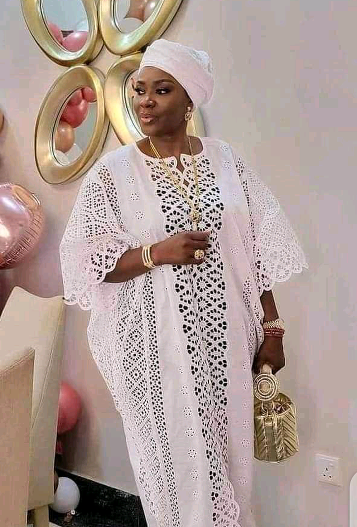 1652781813 836 Chic And Beautiful White Lace Aso Ebi Styles For Women