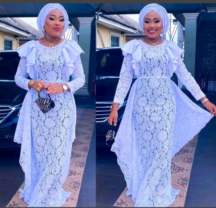 1652781815 55 Chic And Beautiful White Lace Aso Ebi Styles For Women