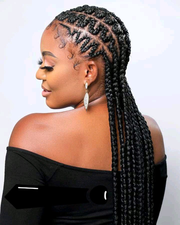 1652782210 102 Stylish Ways To Braid Your Hair And Look Modernised