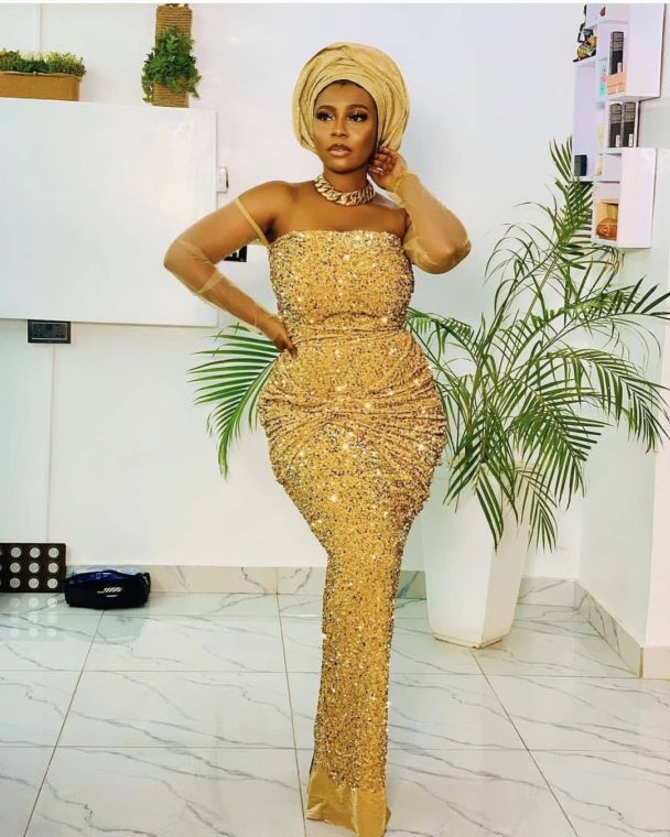 Aso Ebi Styles for Weddings 2 608x760 1