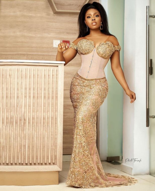 Aso Ebi Styles for Weddings 4 616x760 1