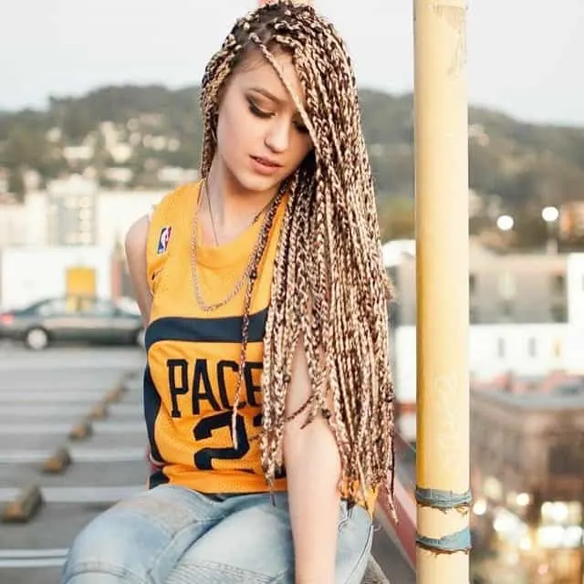 white girl box braids 12.jpg