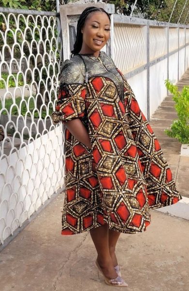 FACTORS TO CONSIDER WHEN CHOOSING AN ANKARA DRESS FOR CHURCH 10