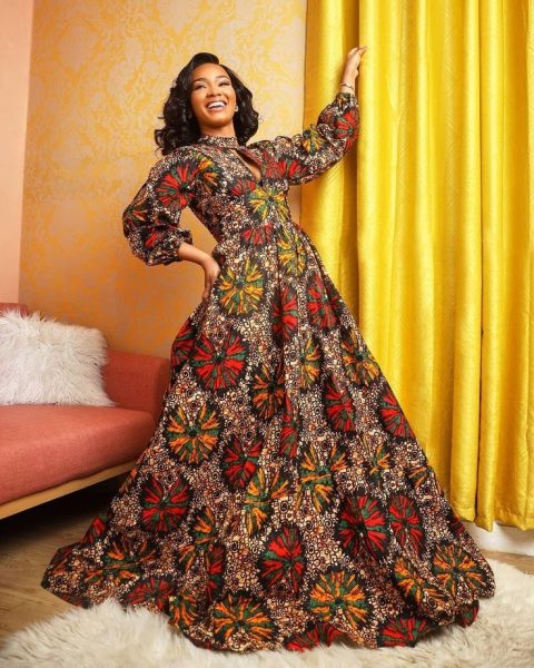 FACTORS TO CONSIDER WHEN CHOOSING AN ANKARA DRESS FOR CHURCH 23