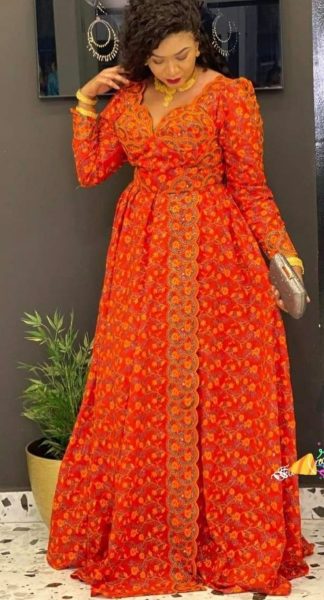 FACTORS TO CONSIDER WHEN CHOOSING AN ANKARA DRESS FOR CHURCH 28