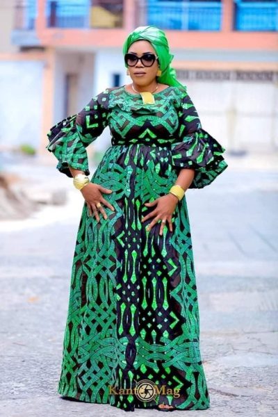 FACTORS TO CONSIDER WHEN CHOOSING AN ANKARA DRESS FOR CHURCH 29