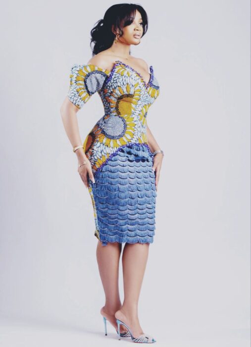 Mix matched Ankara and lace gown styles for stylish and elegant look 10