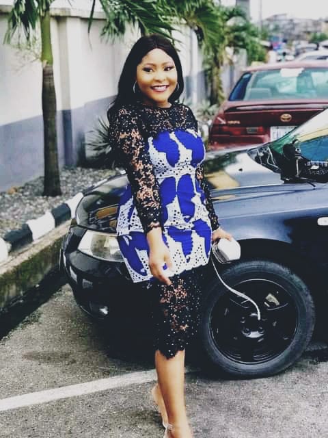 Mix matched Ankara and lace gown styles for stylish and elegant look 9