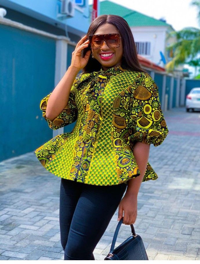 Fascinating Ankara Styles You Can Rock To Office yy