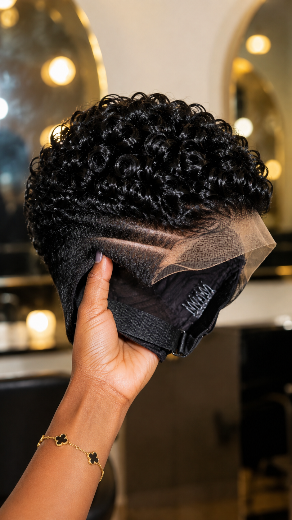The Top Of This Wig Is Set Curl. The Bottom Is Left Natural. #StylistStudioMSCh