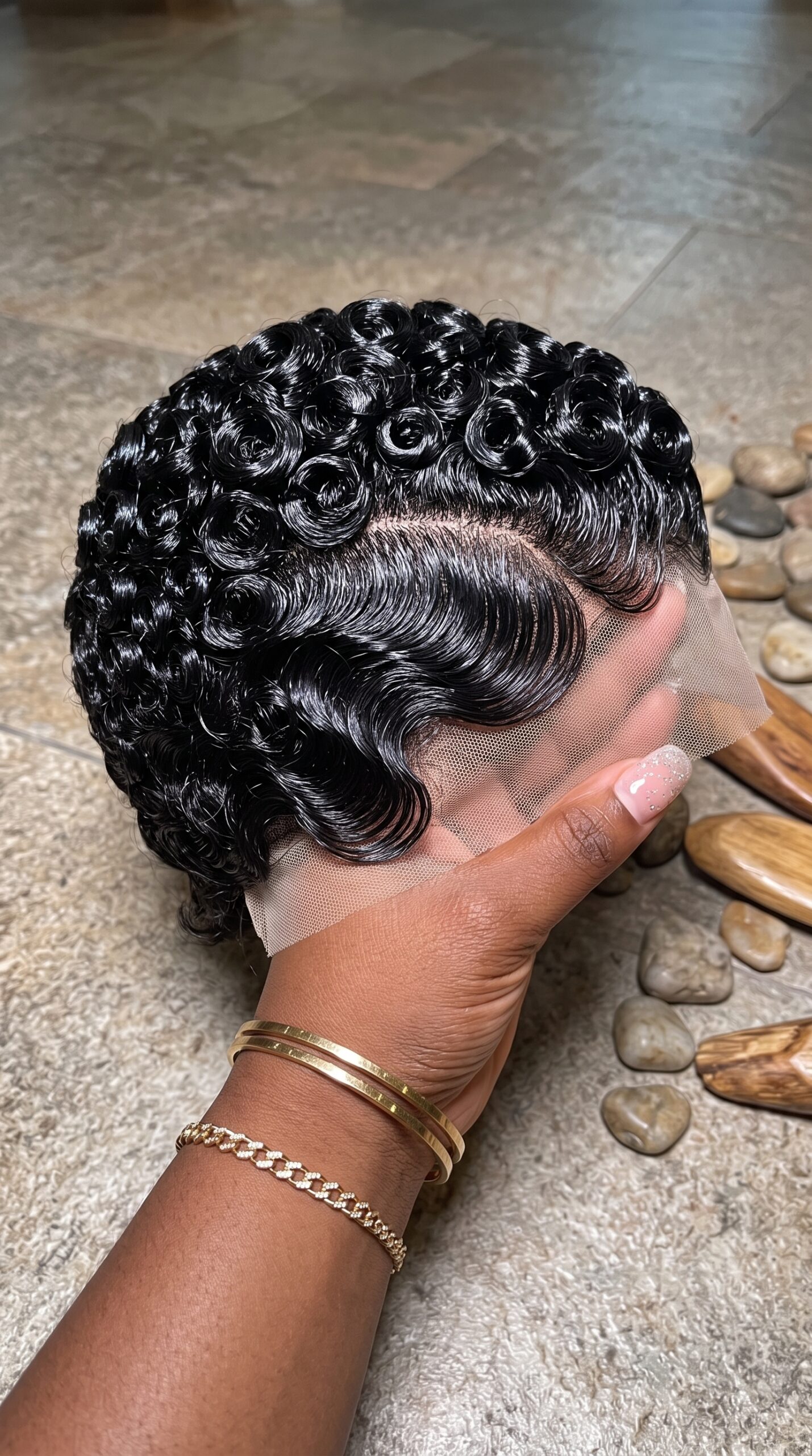 The Mesh Grade Of The Lace Decides Whether A Curly Pixie Wig Melts Or Shows #BeautyCreatorSC The Mesh Grade Of The Lace Decides Whether A Curly Pixie Wig Melts Or Shows #BeautyCreatorSC