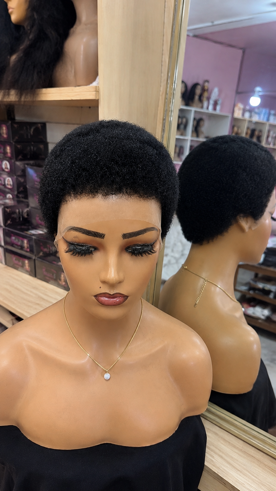 How A TWA Silhouette Frames The Face Depends On Density Gradient #yourfashionassistant