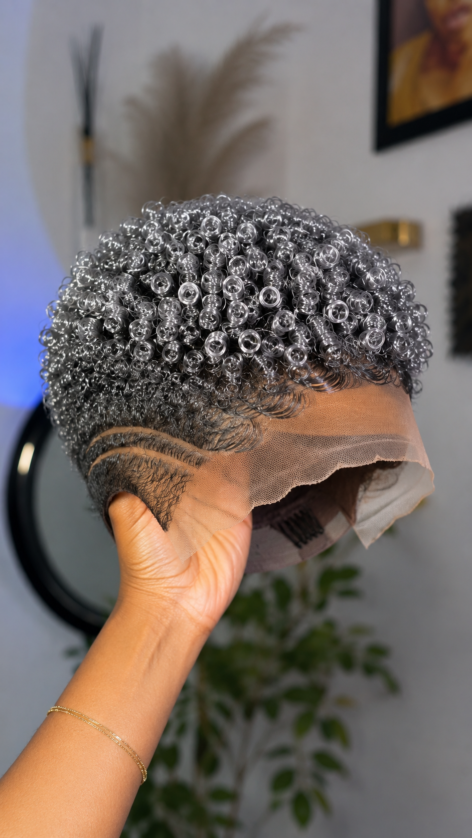 The Silver Coils Look Metallic In The Photo. The Edge Hairs Decide Whether It Stays Believable #yfh The Silver Coils Look Metallic In The Photo. The Edge Hairs Decide Whether It Stays Believable #yfh
